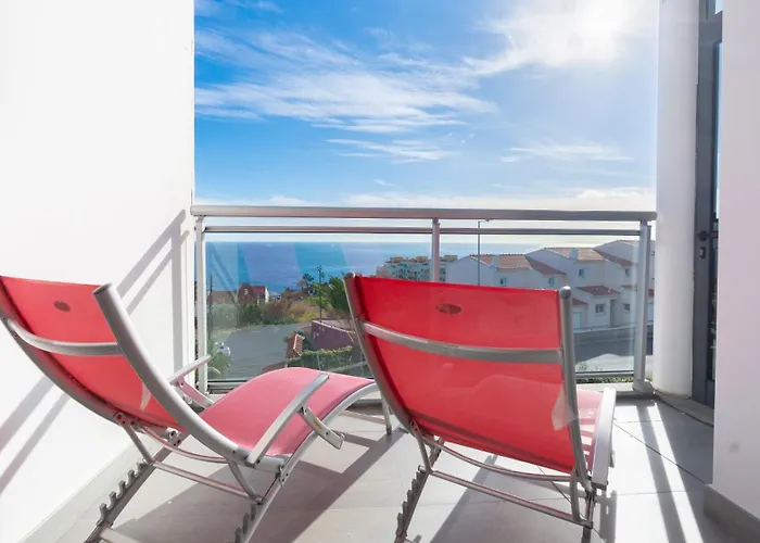 Apartment Amethyst By Lovelystay Canico (Madeira)