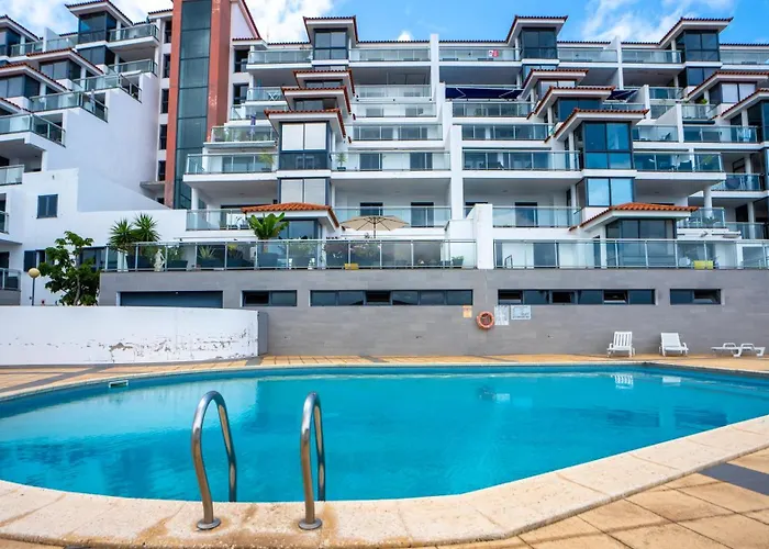 Amethyst By Lovelystay *