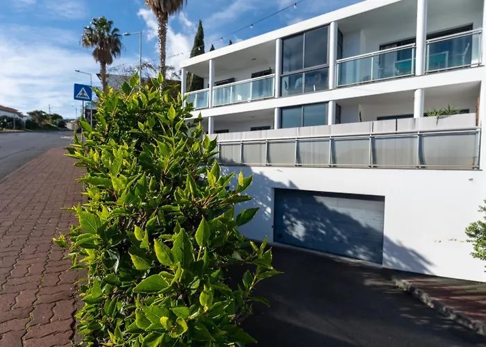 Amethyst By Lovelystay