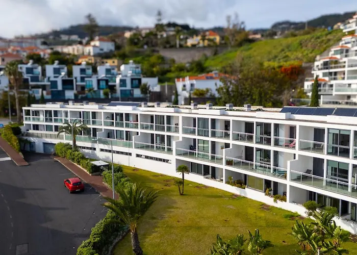 Amethyst By Lovelystay *